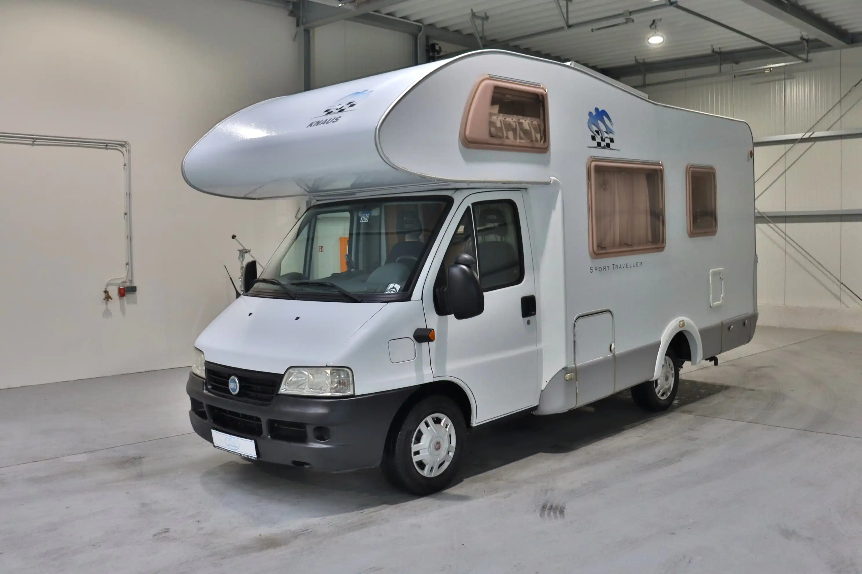 KNAUS Traveller 605 DKG beim Wohnmobilpark in Bad Honnef kaufen